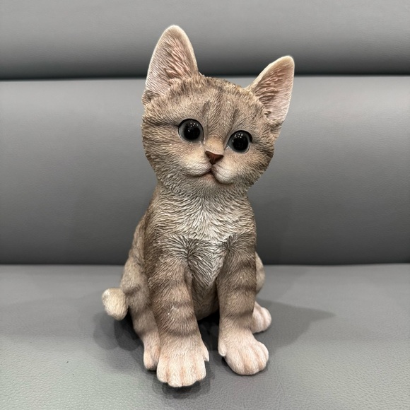 border concepts Other - Kitten Assortment 7.75 Statue Border Concepts Inc. Cat Figurine